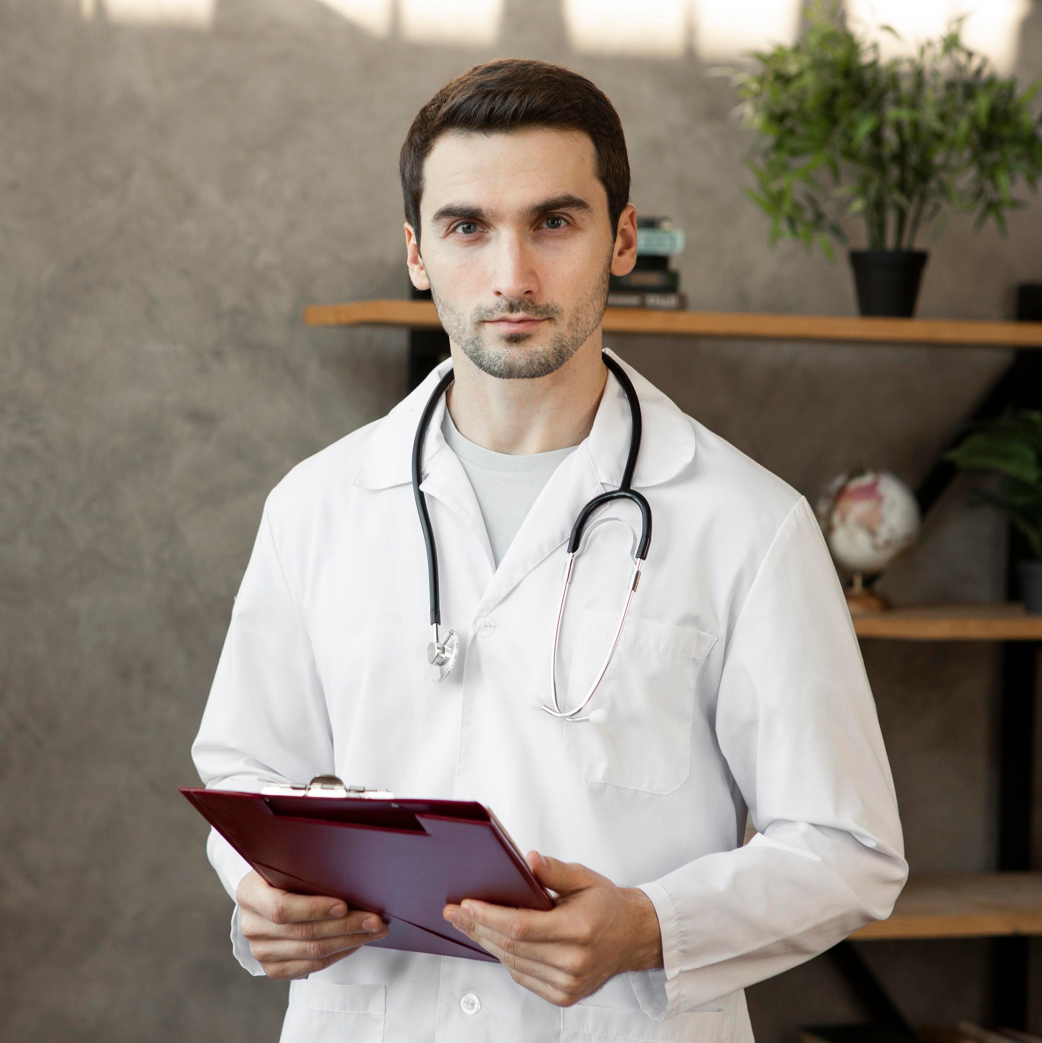 Dr. Michael Reyes